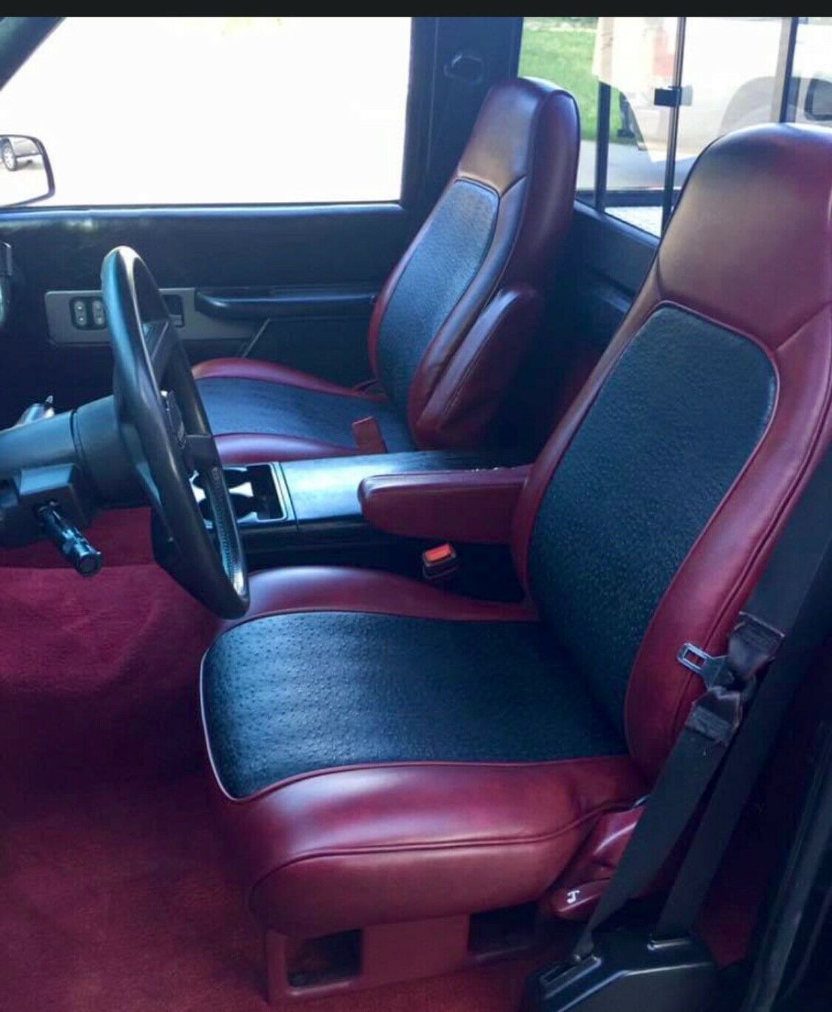 1990 Chevrolet C/K Pickup 1500 - photo 2