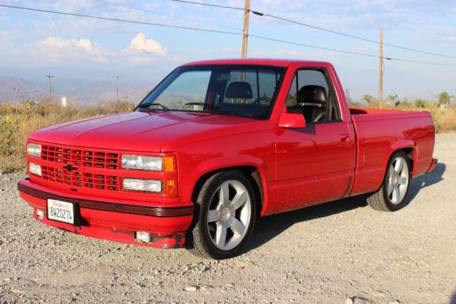 1990 Chevrolet C/K Pickup 1500 - photo 2