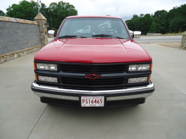 1990 Chevrolet C/K Pickup 1500 - photo 3