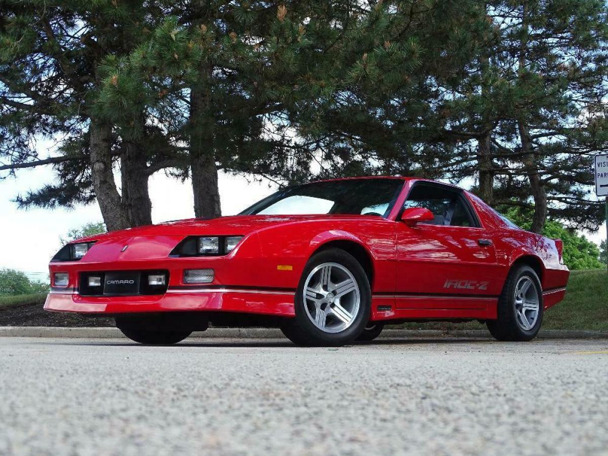 1990 Chevrolet Camaro IROC-Z - photo 11