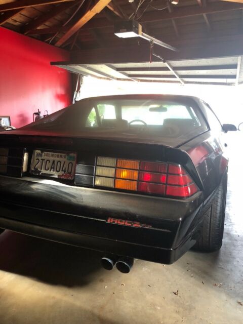 1990 Chevrolet Camaro Black and red - photo 6