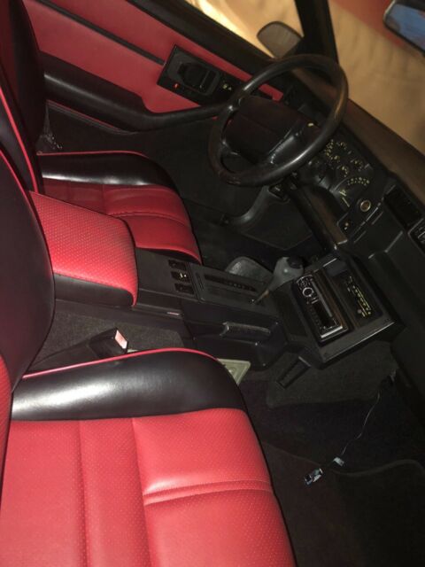 1990 Chevrolet Camaro Black and red - photo 8