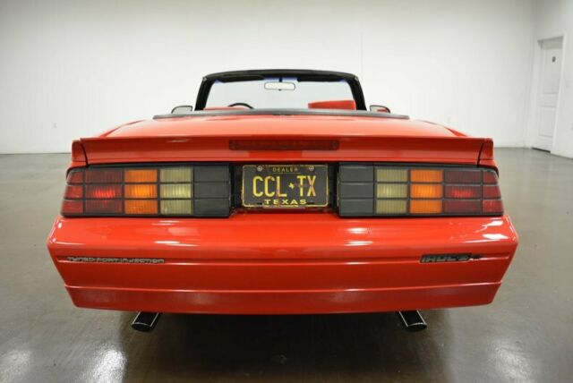 1990 Chevrolet Camaro IROC-Z - photo 4
