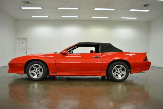 1990 Chevrolet Camaro IROC-Z - photo 8
