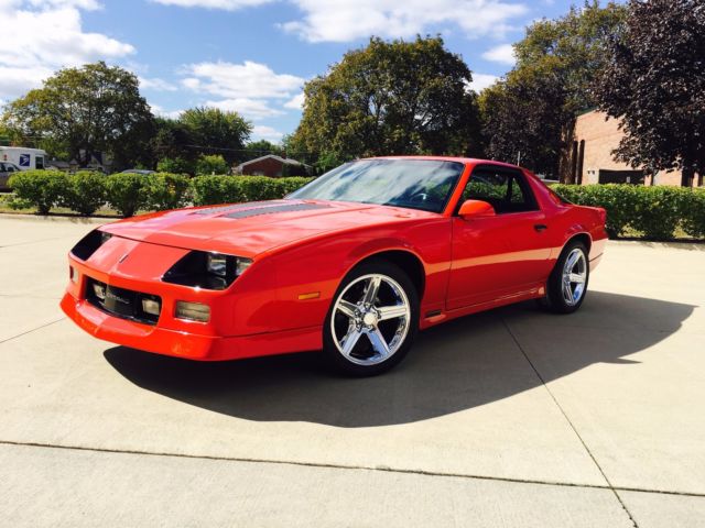 1990 Chevrolet Camaro - photo 3