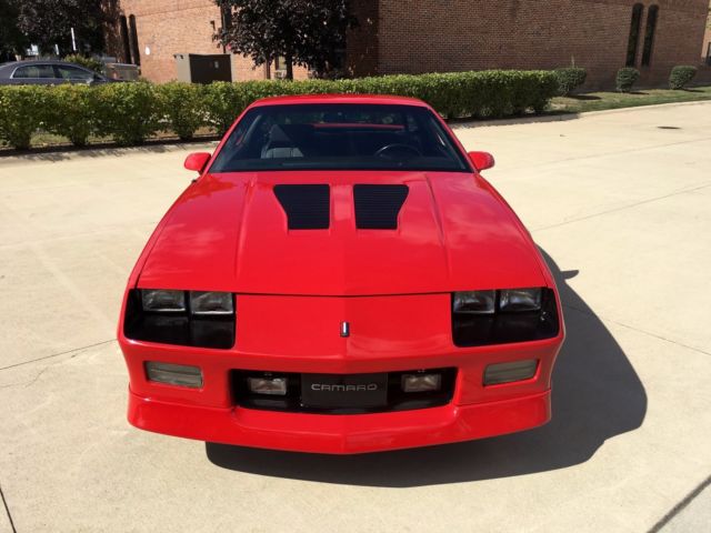 1990 Chevrolet Camaro - photo 4