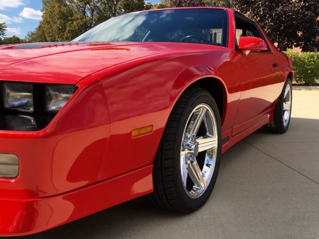 1990 Chevrolet Camaro - photo 8