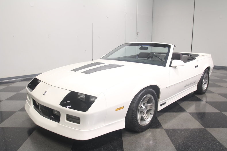 1990 Chevrolet Camaro IROC Z/28 Convertible - photo 12