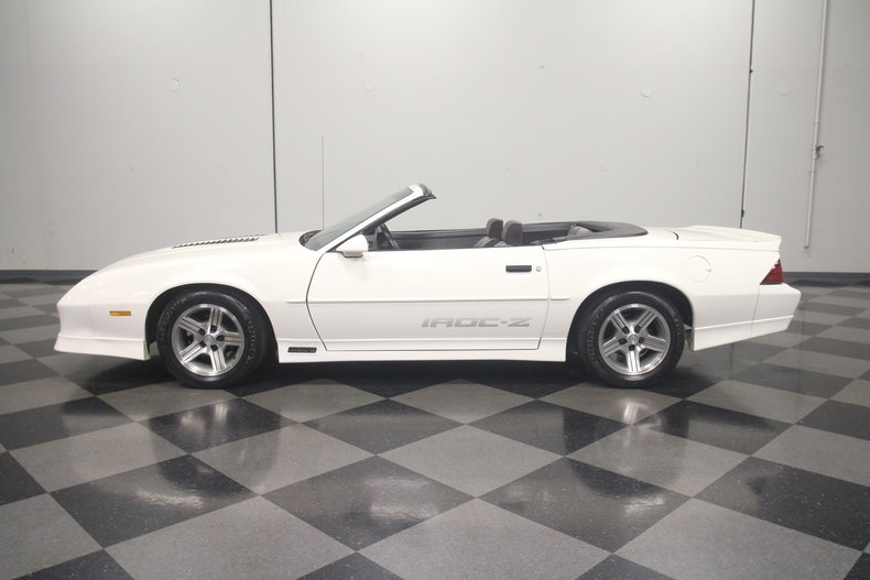 1990 Chevrolet Camaro IROC Z/28 Convertible - photo 3