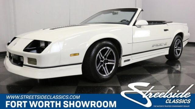 1990 Chevrolet Camaro IROC Z/28 Convertible Convertible 5.0L HO V8 4 Speed Autom 1990 Chevrolet Camaro IROC Z/28 Convertible