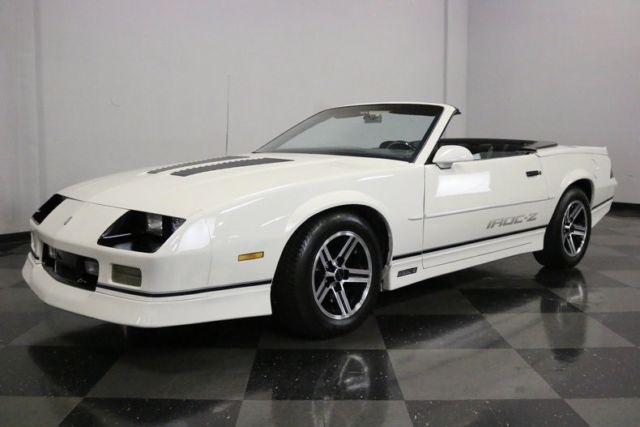 1990 Chevrolet Camaro IROC Z/28 Convertible - photo 6