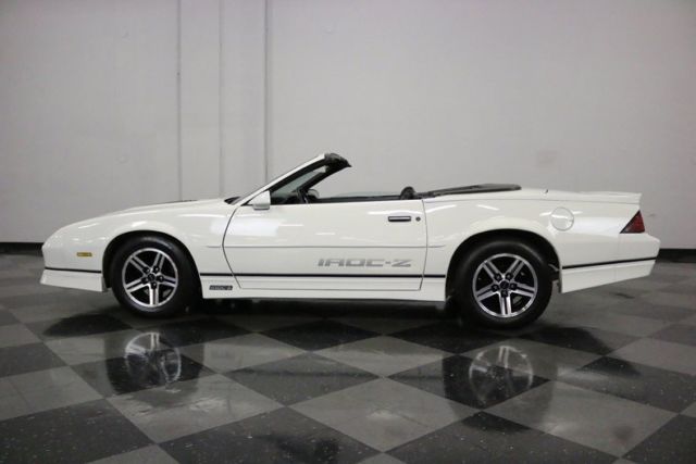 1990 Chevrolet Camaro IROC Z/28 Convertible - photo 8