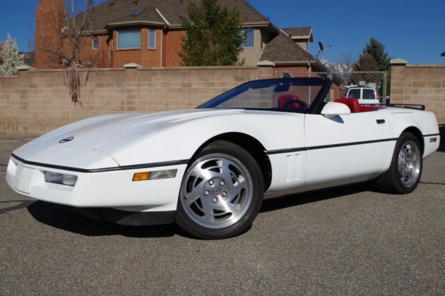 1990 Chevrolet Corvette Convertible - photo 3