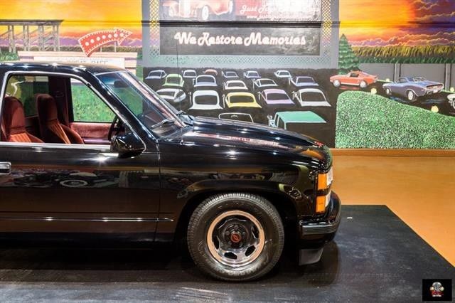 1990 Chevrolet C/K Pickup 1500 Reg. Cab W/T 8-ft. bed 2WD - photo 2