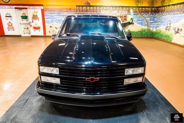 1990 Chevrolet C/K Pickup 1500 Reg. Cab W/T 8-ft. bed 2WD - photo 6