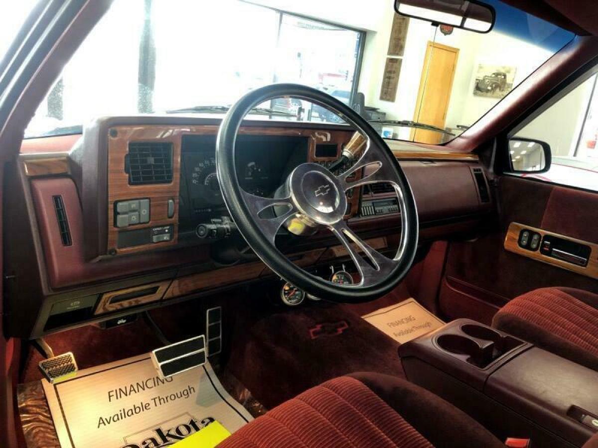 1990 Chevrolet C/K Pickup 1500 Reg Cab 117.5" WB 454 SS - photo 13