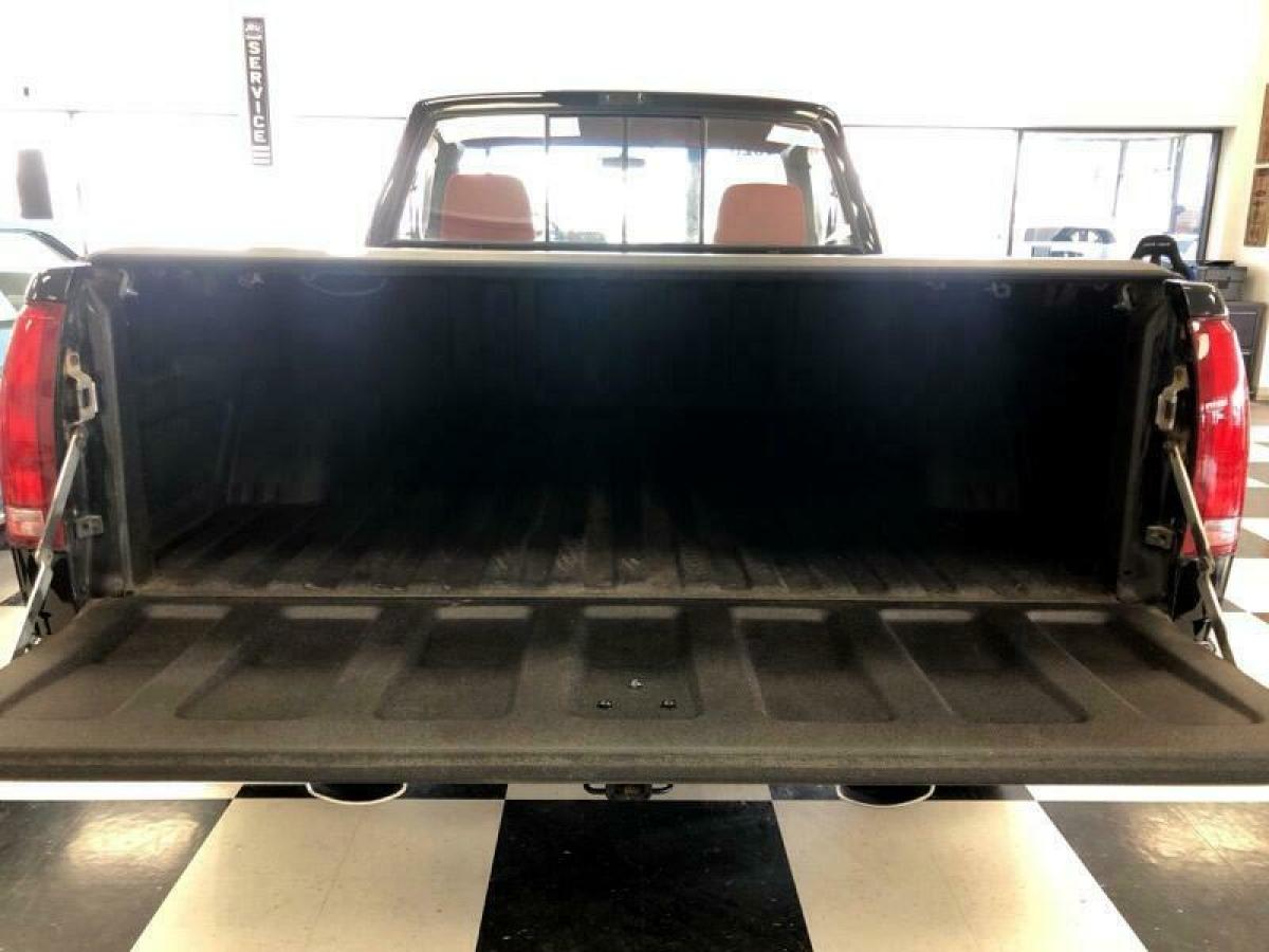 1990 Chevrolet C/K Pickup 1500 Reg Cab 117.5" WB 454 SS - photo 8