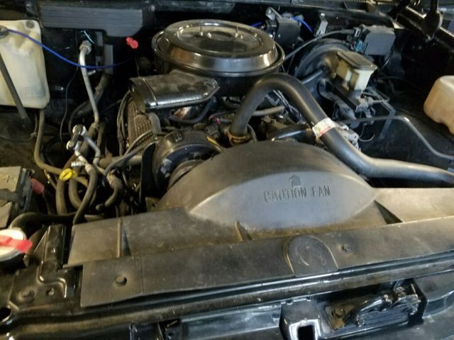 1990 Chevrolet C/K Pickup 1500 Red - photo 3