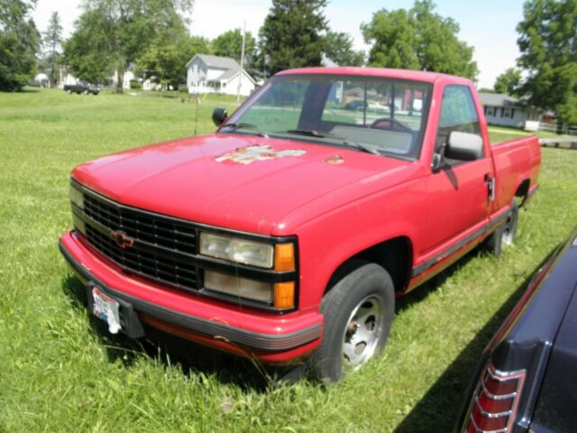 1990 Chevrolet C/K Pickup 1500 - photo 2