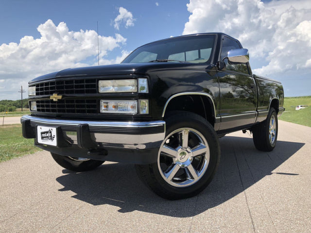 1990 Chevrolet C/K Pickup 1500 -- - photo 8