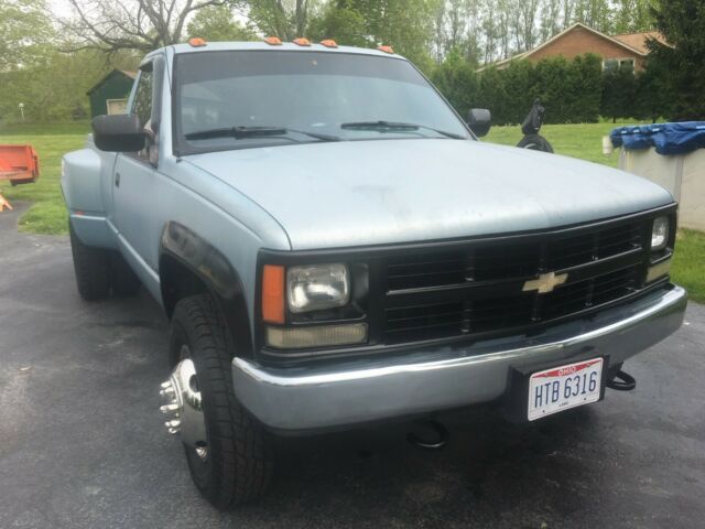 1990 Chevrolet C/K Pickup 3500 CHEVY SILVERADO DUALLY 3500 4X4 FACTORY A/C - photo 2