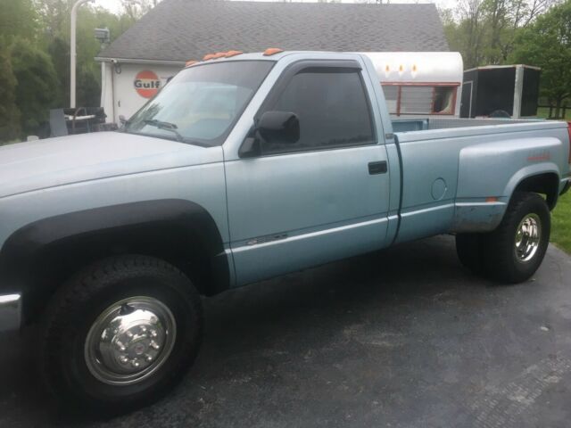 1990 Chevrolet C/K Pickup 3500 CHEVY SILVERADO DUALLY 3500 4X4 FACTORY A/C - photo 3
