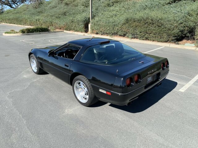 1990 Chevrolet Corvette -- - photo 6
