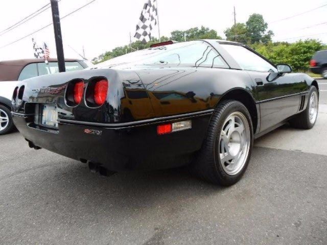 1990 Chevrolet Corvette 2dr Coupe Hatchback - photo 4