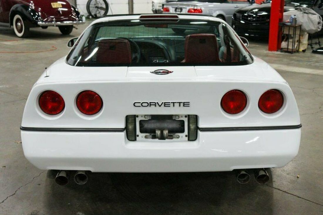 1990 Chevrolet Corvette - photo 4