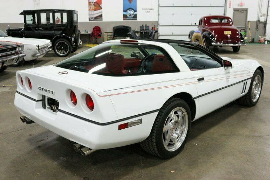 1990 Chevrolet Corvette - photo 5