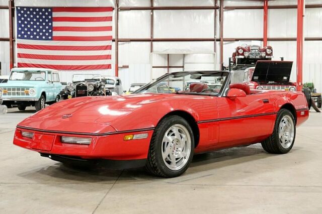 1990 Chevrolet Corvette 55575 Miles Red Convertible 350ci V8 Automatic 1990 Chevrolet Corvette --