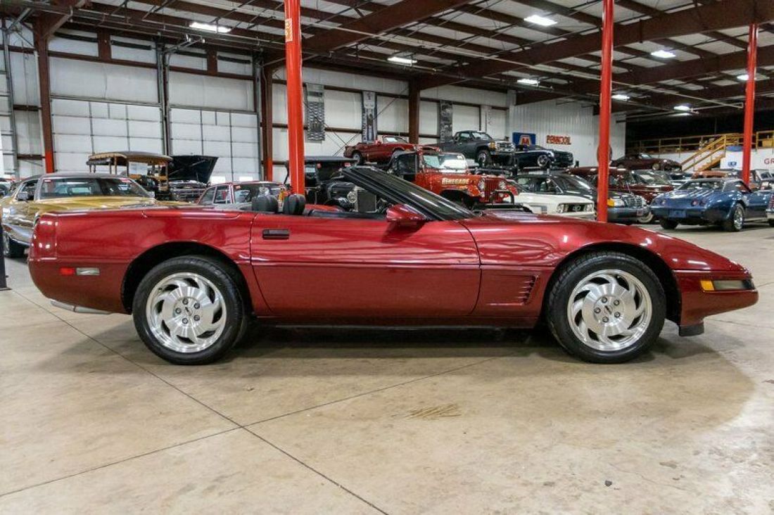 1990 Chevrolet Corvette - photo 6