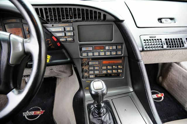 1990 Chevrolet Corvette ZR1 - photo 9