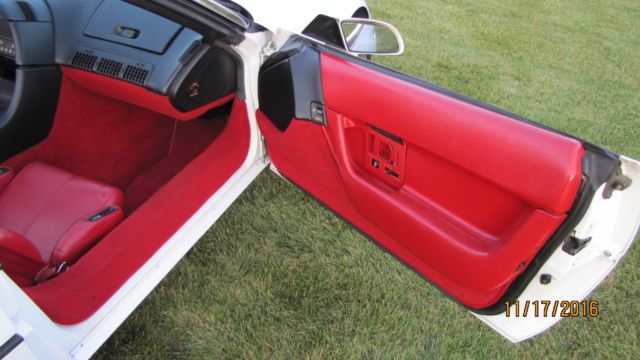 1990 Chevrolet Corvette convertible - photo 12