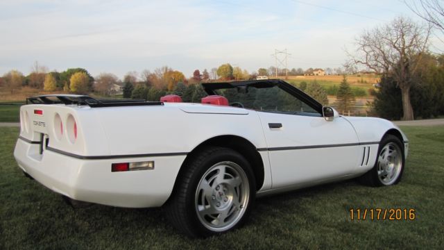 1990 Chevrolet Corvette convertible - photo 2