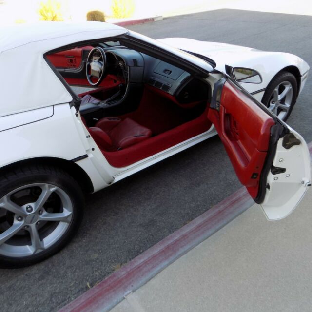 1990 Chevrolet Corvette -- - photo 3
