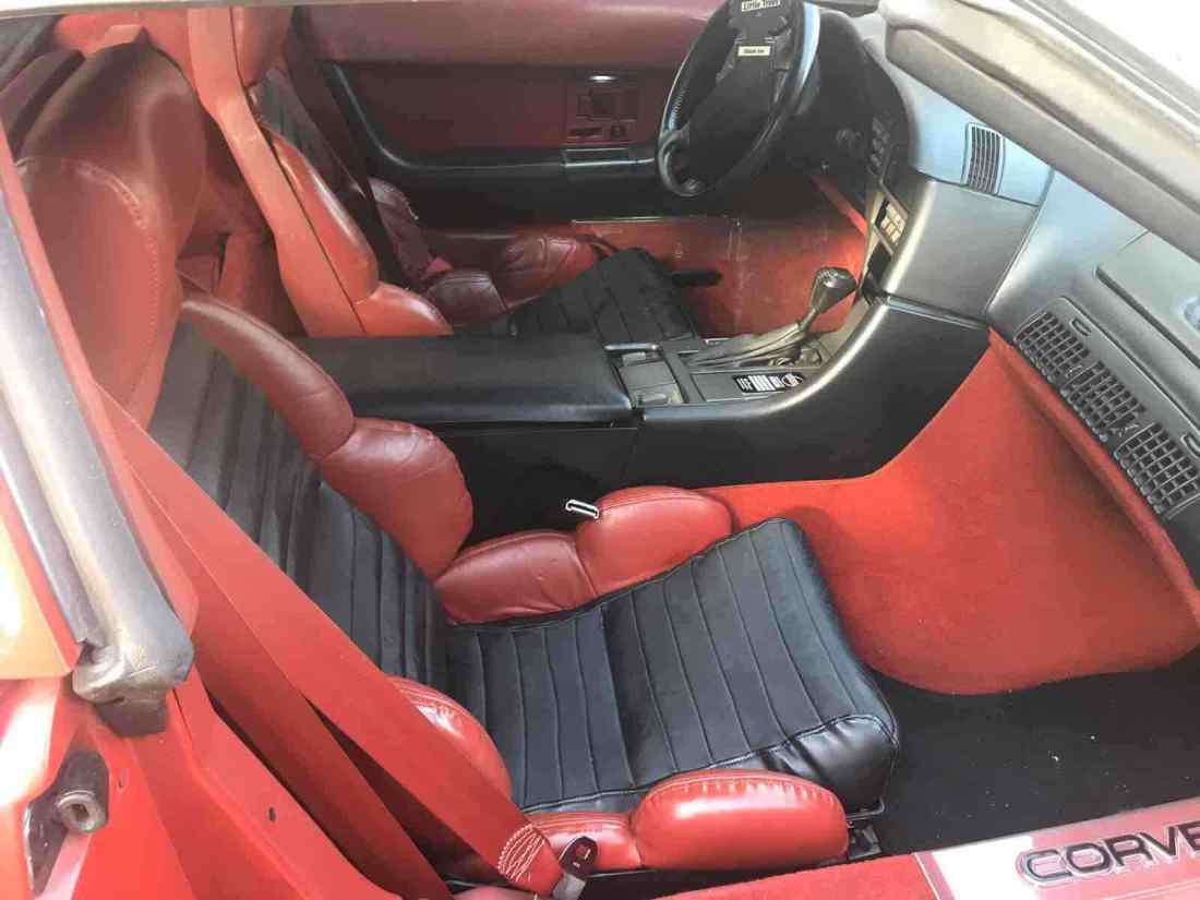 1990 Chevrolet Corvette - photo 11