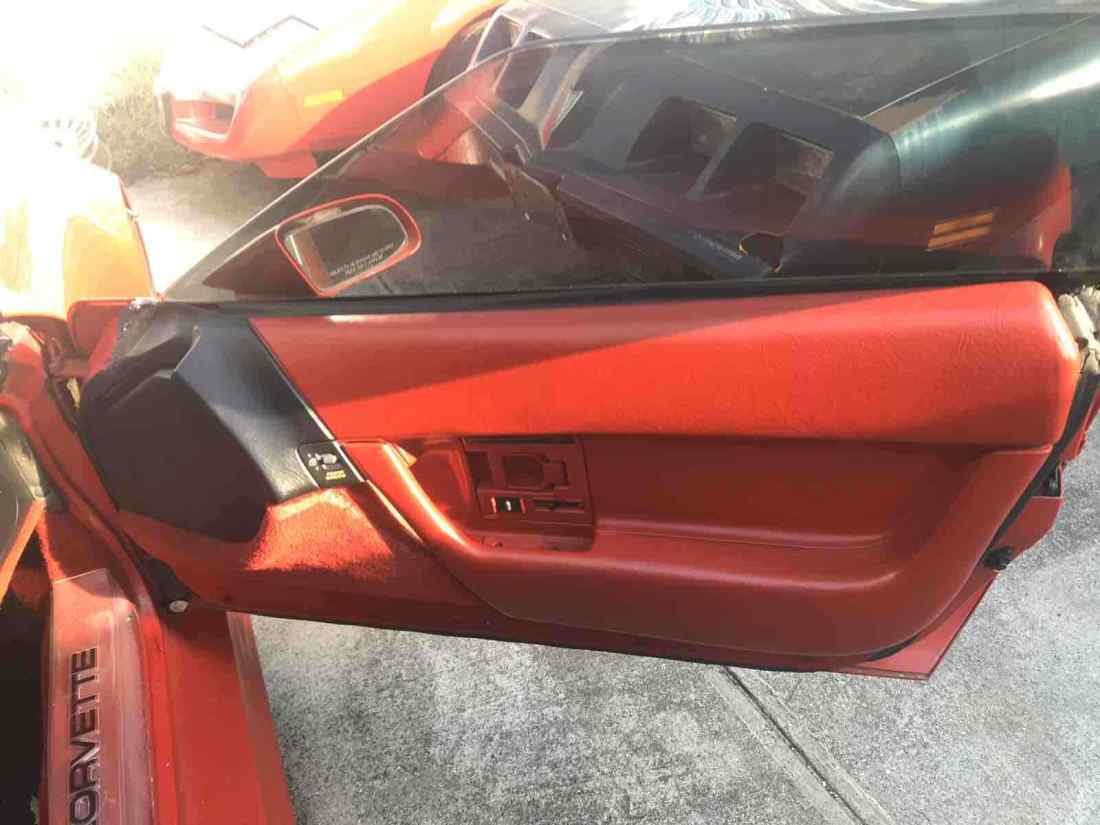 1990 Chevrolet Corvette - photo 9