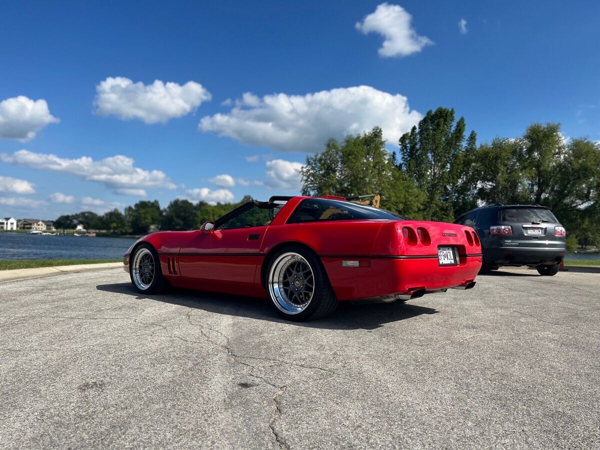 1990 Chevrolet Corvette ZR-1 - photo 2
