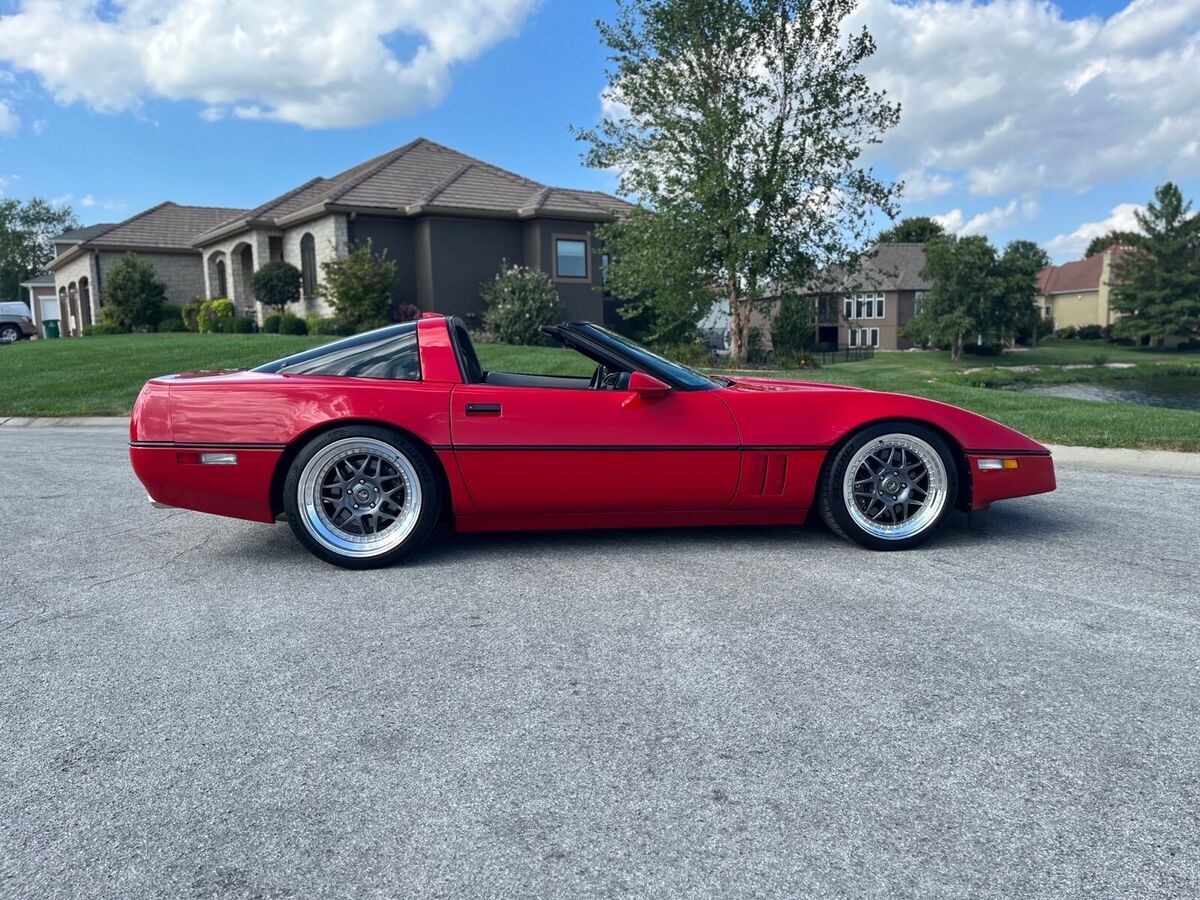 1990 Chevrolet Corvette ZR-1 - photo 4