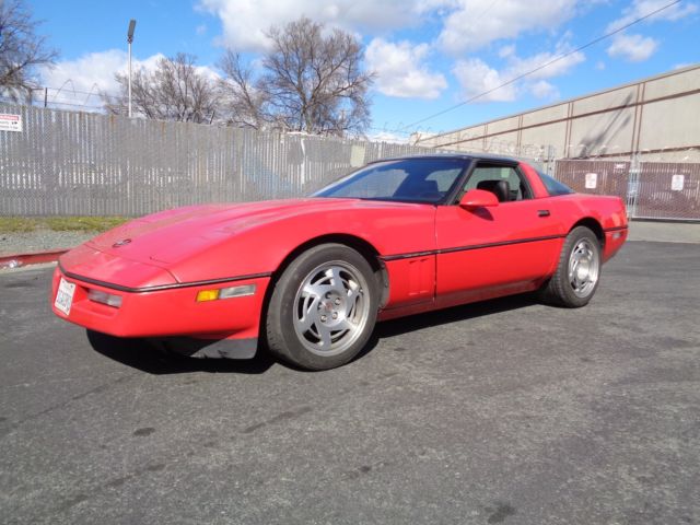 1990 Chevrolet Corvette - photo 2