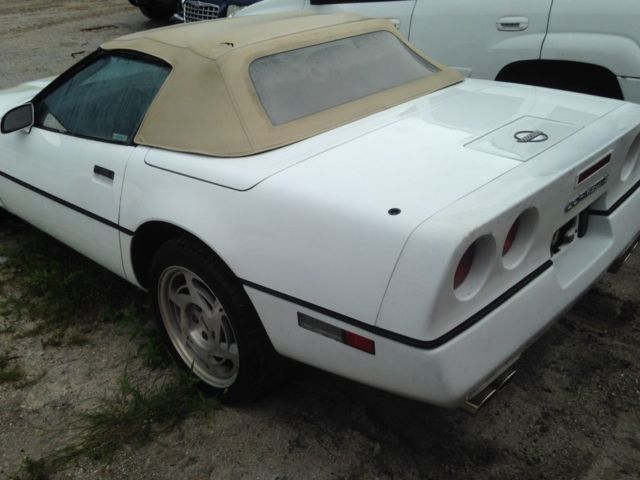 1990 Chevrolet Corvette Convertible - photo 6