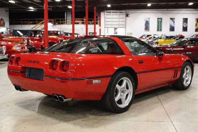 1990 Chevrolet Corvette ZR-1 - photo 5