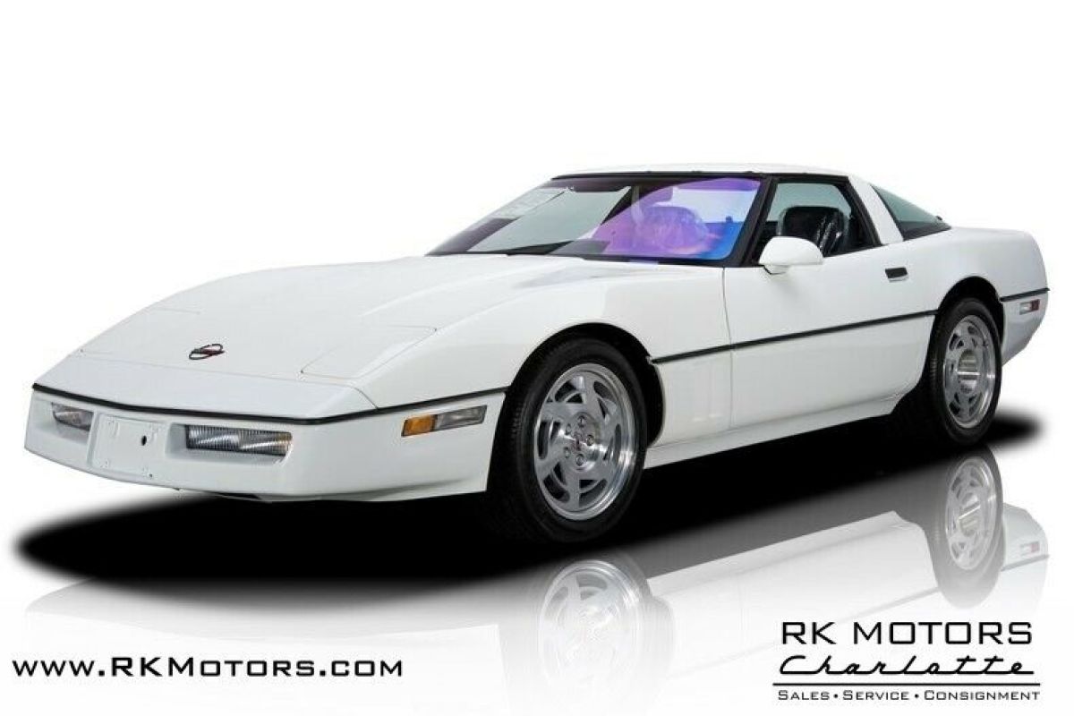 1990 Chevrolet Corvette ZR-1 White Coupe LT5 5.7L DOHC 32-Valve V8 6 Speed Manua 1990 Chevrolet Corvette ZR-1
