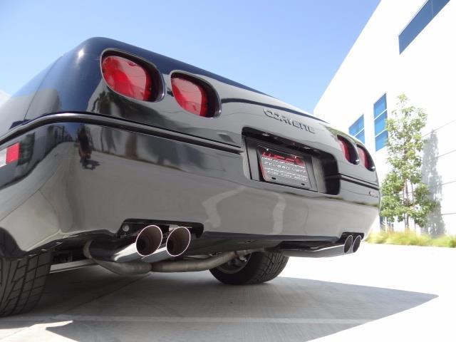 1990 Chevrolet Corvette Base Hatchback 2-Door - photo 10