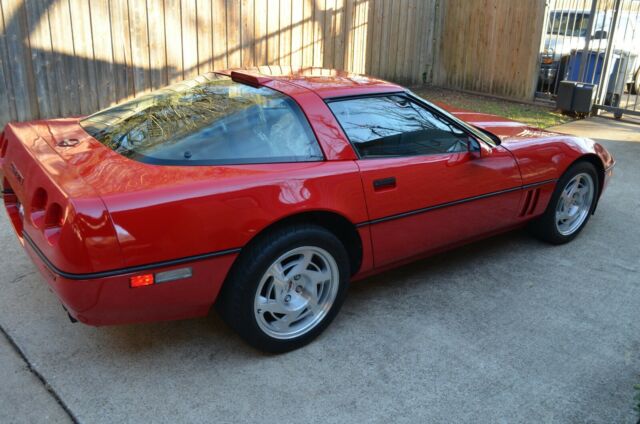 1990 Chevrolet Corvette ZR1 - photo 3