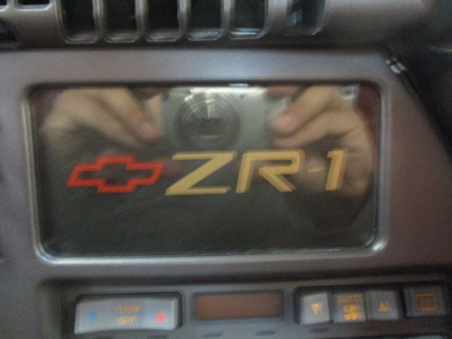 1990 Chevrolet Corvette ZR1 - photo 12