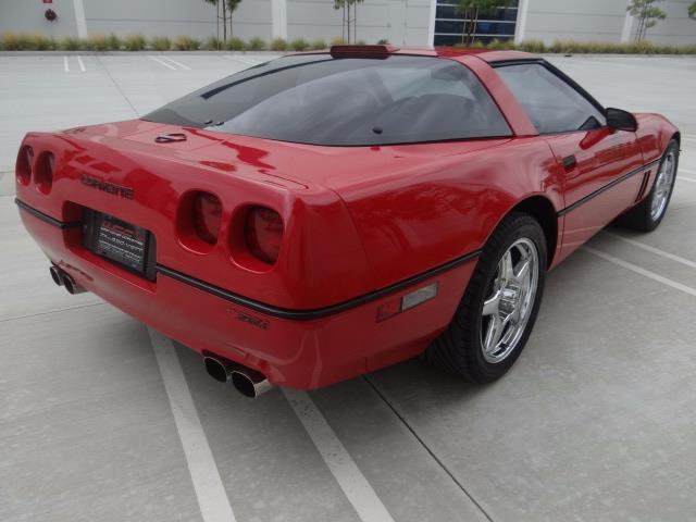 1990 Chevrolet Corvette ZR1 - photo 6