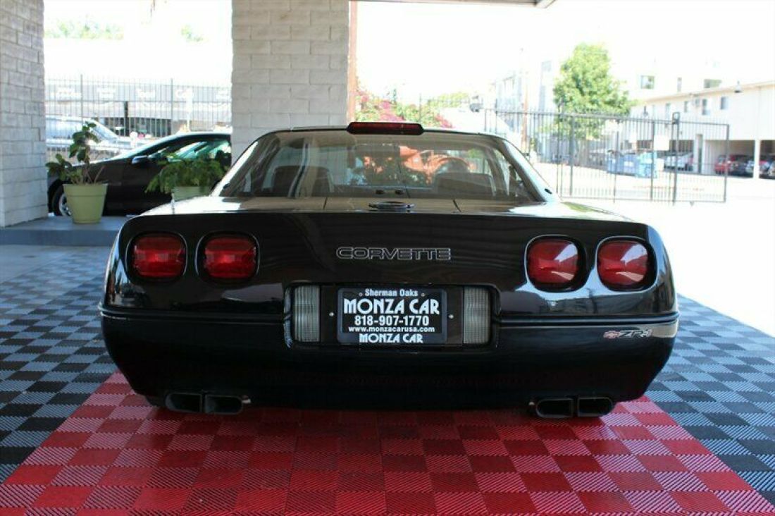 1990 Chevrolet Corvette ZR1 - photo 9