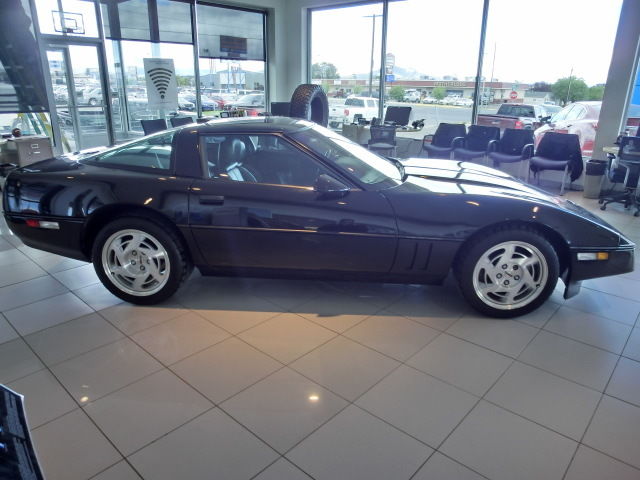 1990 Chevrolet Corvette ZR1 - photo 2